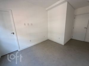 Image 13 - 915884