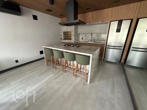 Image 32 - 915884