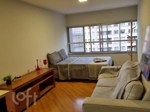 Image 9 - 915893