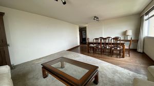 Image 1 - 915897