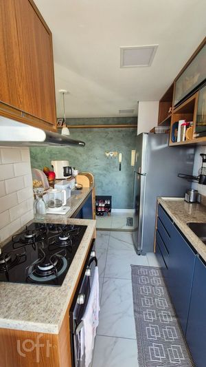 Image 4 - 915902