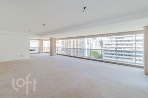 Image 42 - 915915
