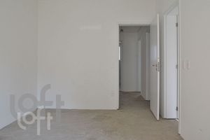 Image 7 - 915915
