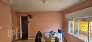 Image 11 - 915944
