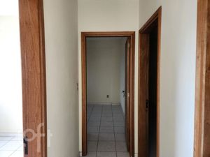 Image 1 - 915945