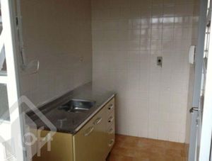 Image 3 - 915956