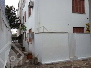Image 17 - 915956