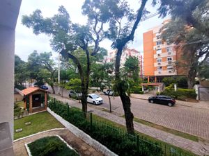 Image 52 - 915964