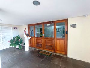 Image 41 - 915964