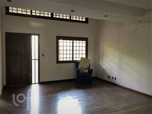 Image 5 - 915965