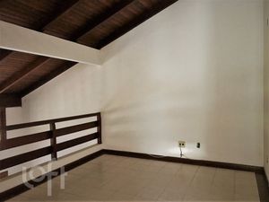 Image 11 - 915965