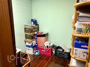Image 8 - 916006