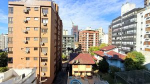 Image 10 - 916009