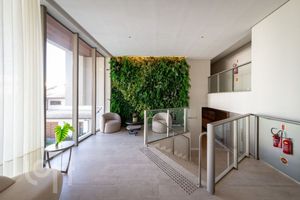 Image 33 - 916011