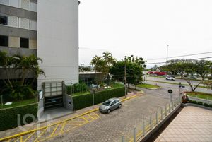 Image 20 - 916016