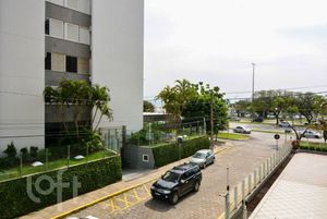 Image 5 - 916016