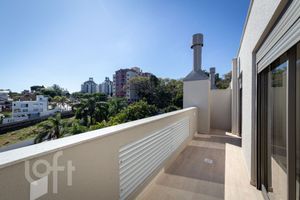 Image 15 - 916017
