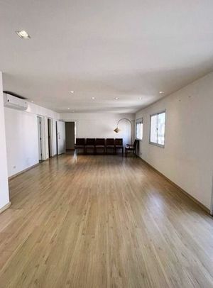 Image 3 - 916040