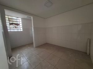 Image 8 - 916056