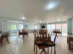 Image 35 - 916073