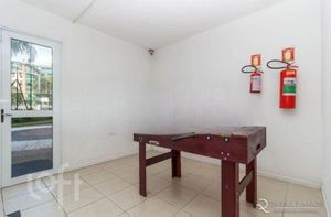 Image 24 - 916084