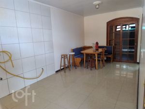 Image 9 - 916097