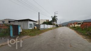 Image 8 - 916099