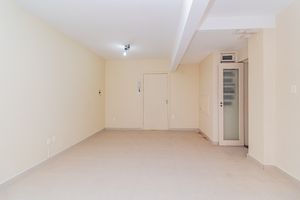 Image 3 - 916109