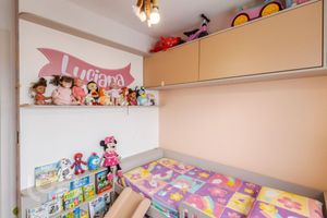 Image 16 - 916117