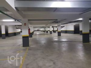 Image 17 - 916118