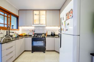 Image 14 - 916260