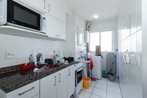 Image 18 - 916262