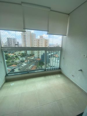 Image 22 - 916270