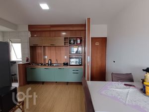 Image 6 - 916323