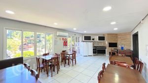 Image 34 - 916324