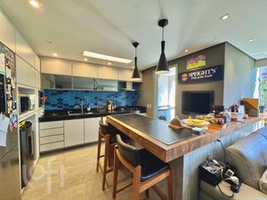Image 7 - 916346