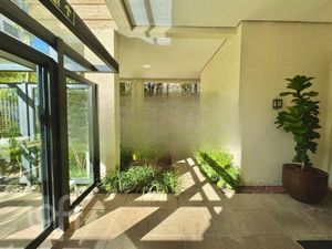Image 31 - 916346