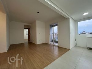 Image 19 - 916347
