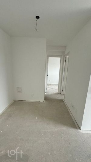 Image 10 - 916353