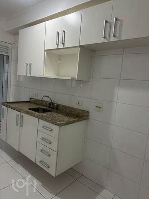 Image 10 - 916375