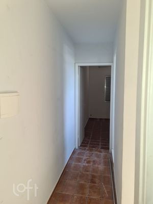 Image 4 - 916377