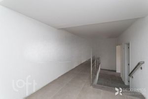 Image 3 - 916378