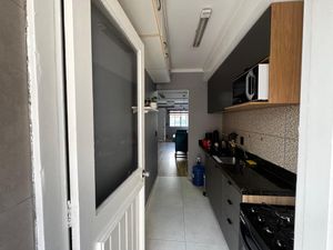Image 26 - 916379