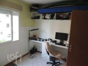 Image 3 - 916381