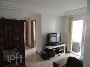 Image 4 - 916381