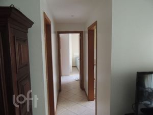 Image 5 - 916381