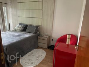 Image 9 - 916382