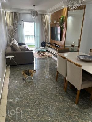 Image 17 - 916382