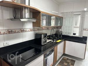 Image 3 - 916382