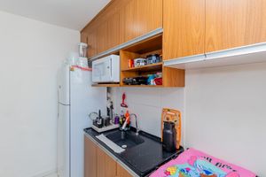Image 18 - 916386